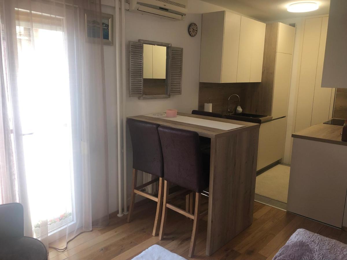 Apartment Ura Rijeka Eksteriør billede